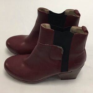 Jambu Burgundy Ankle Boots